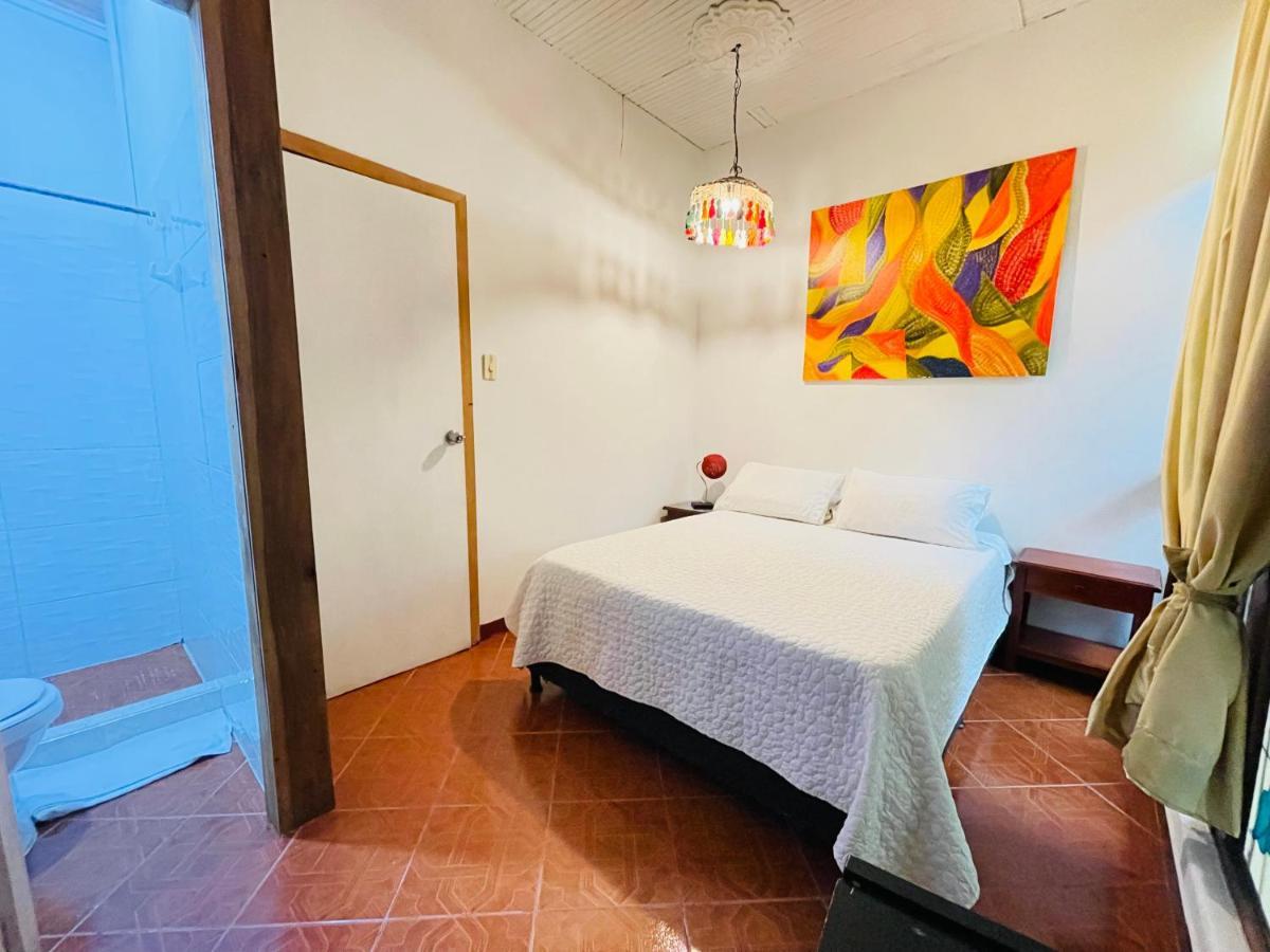 Hostal Colina De Lluvia Filandia Ngoại thất bức ảnh