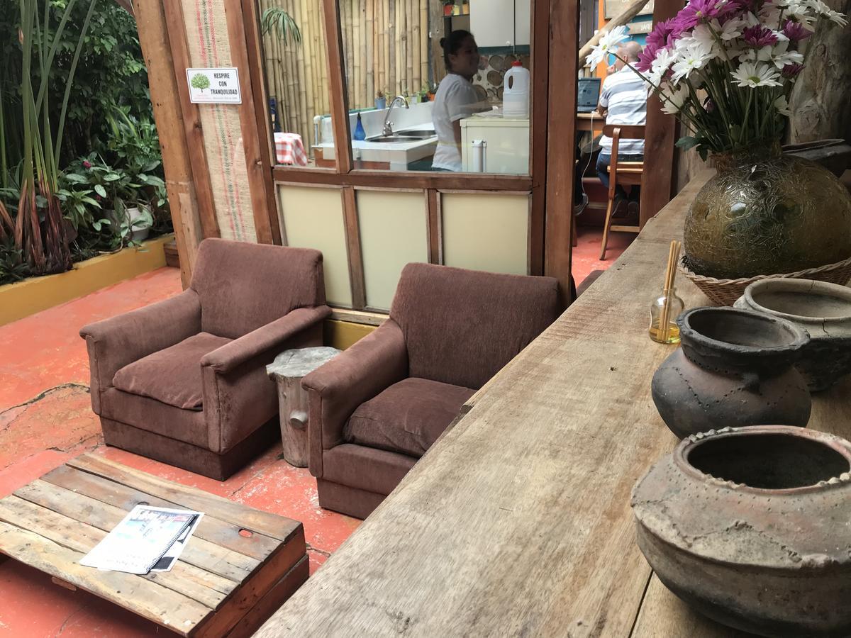 Hostal Colina De Lluvia Filandia Ngoại thất bức ảnh